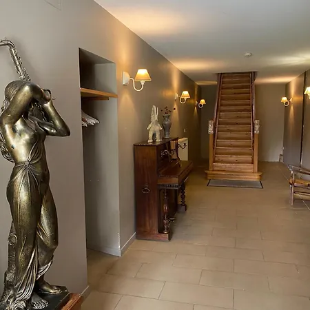 Maison D'emmannaelle Bed and Breakfast